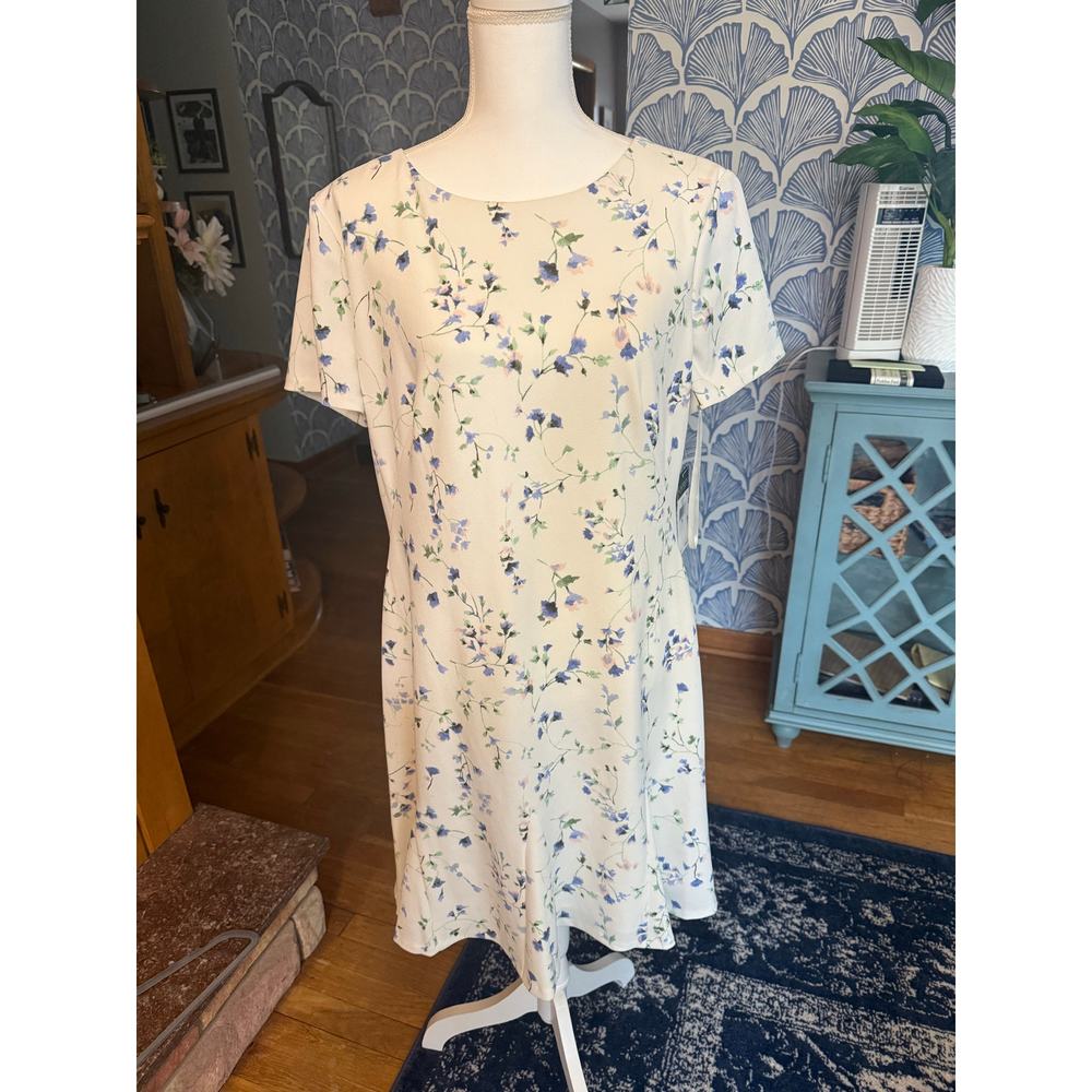 NWT Lauren Ralph Lauren Cream with Blue and Purple Floral Mini Dress Sz. 16 - Picture 1 of 7